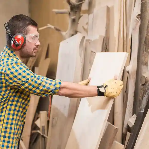 Calibrated Plywood vs Regular Plywood – Why Precision Matters in Interiors